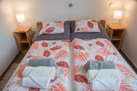 Chestnut Hill Apartman9