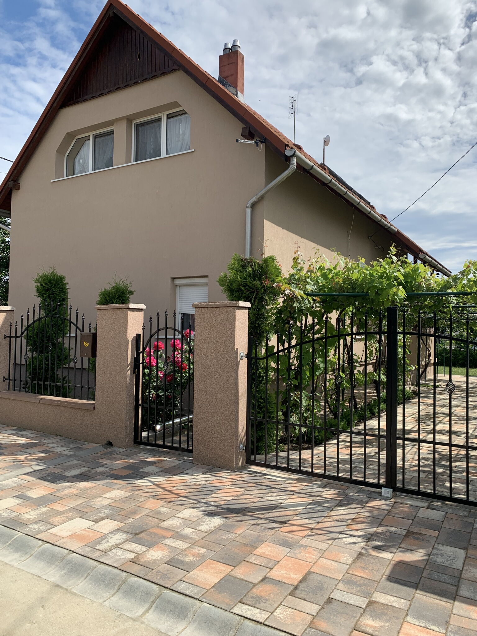 Liliom Apartman – Mezőkövesd