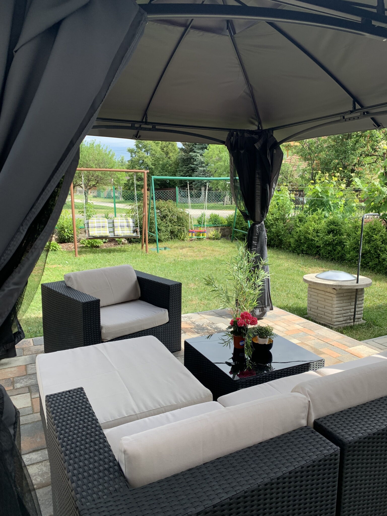 Liliom Apartman – Mezőkövesd fotó 1