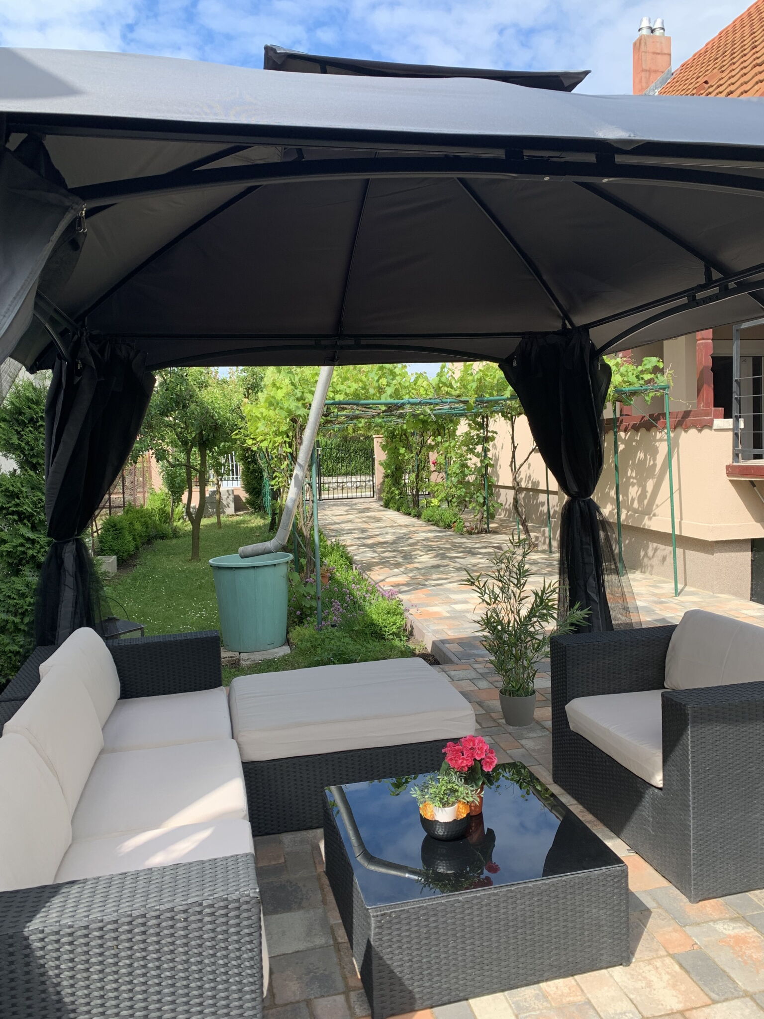 Liliom Apartman – Mezőkövesd fotó 2