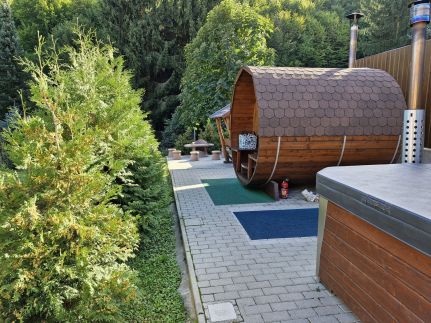 Relax Wellness Apartman82