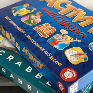 Four Flowers Apartman