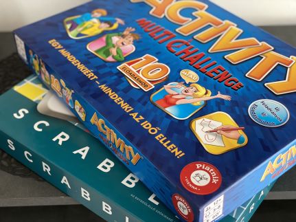 Four Flowers Apartman