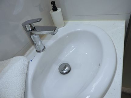 Alison Blu Apartman ****20