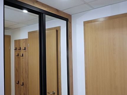 Alison Blu Apartman ****24