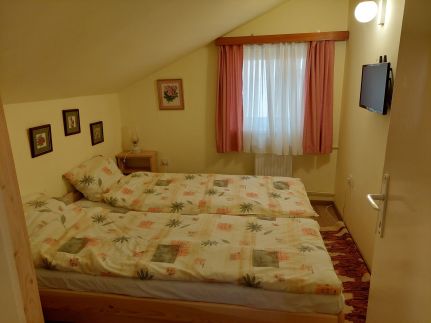Hársfa Vendégház 16