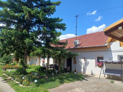 Százszorszép Vendégház45