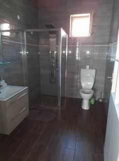 Olivér Apartmanház4