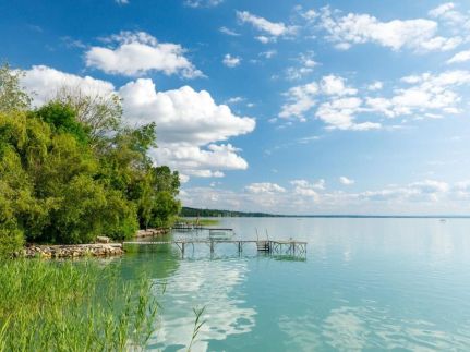 Közvetlen Balaton-parti Nyaraló26