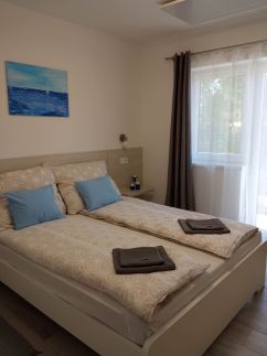 Sweet Life Apartments5