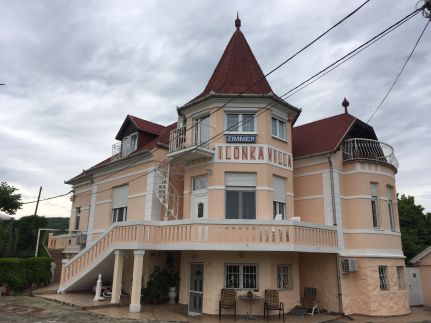 Ilonka Villa