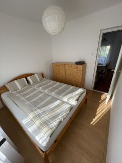 Hello Apartman13