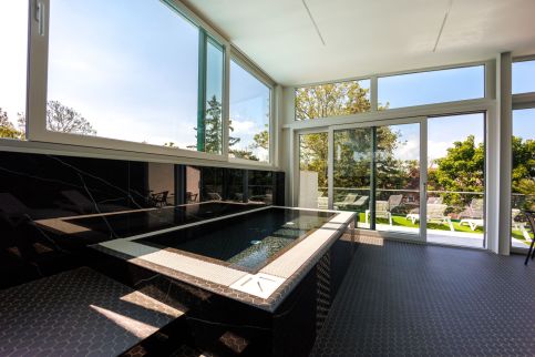 Villa Bauhaus Silver Wellness Apartman3