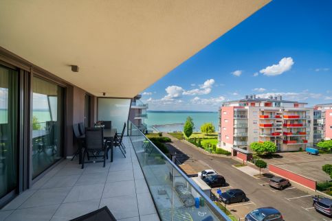 MF Coral 61 Luxury Apartment12