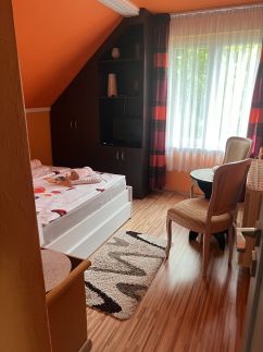 Kata Vendégház Balatonalmádi28