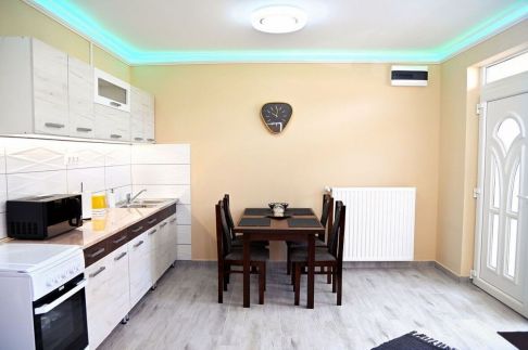 Rejtekhely Apartman