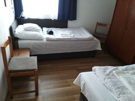 Horgász család Vendégház3