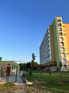 Seaforth Apartment10