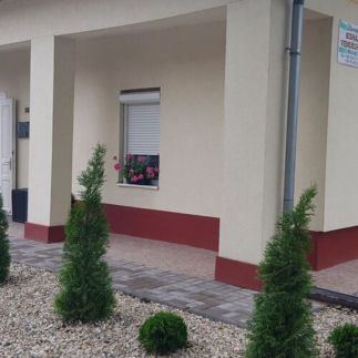 Harmónia Kisház Vendégház Poroszló