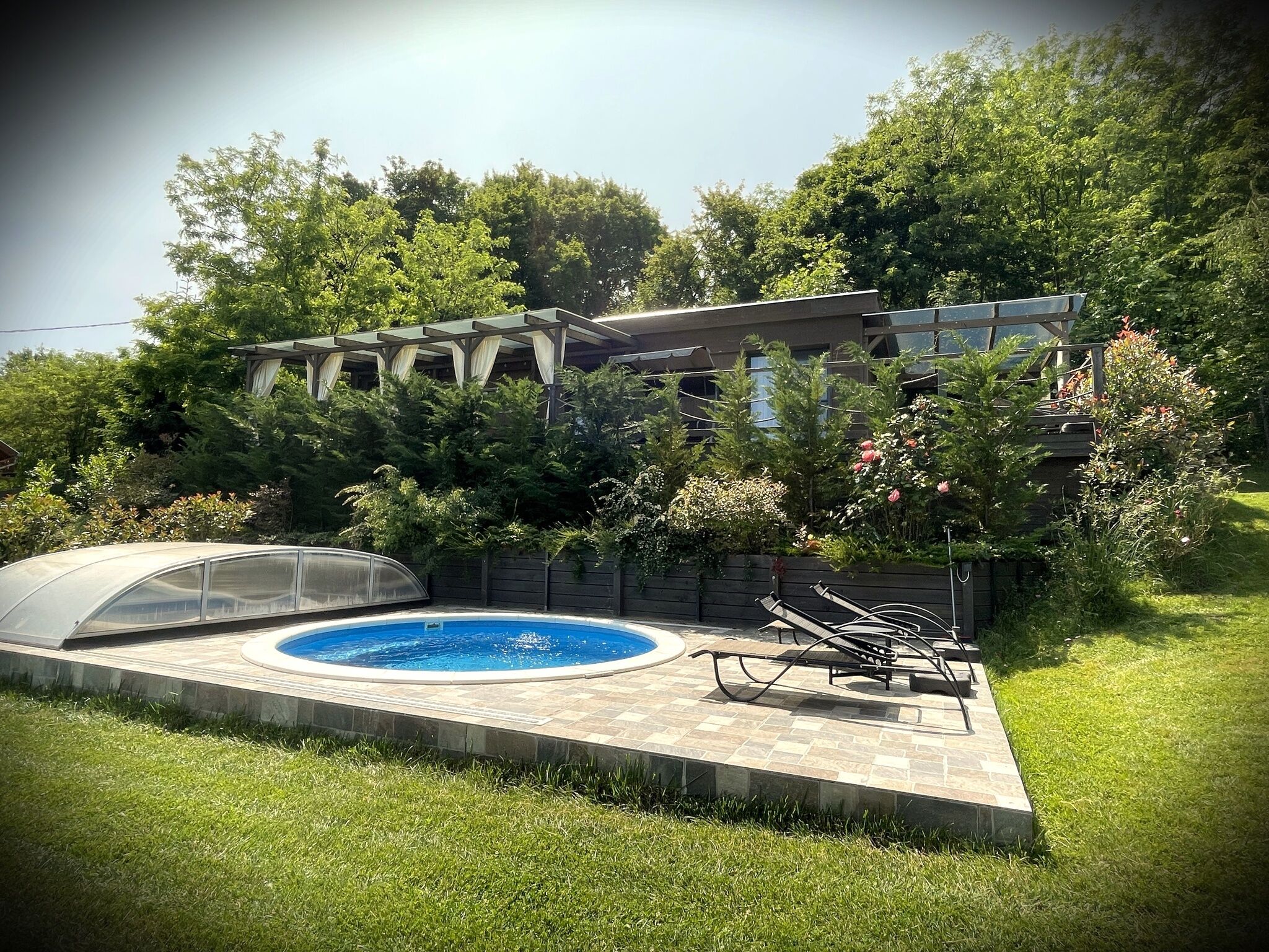 Forest Lodge Vendégház – Diósjenő