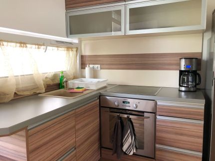 Dóra Wellness Apartman Siófok8