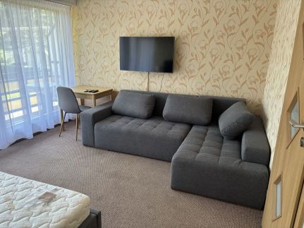 Aranypart 49 Apartman18