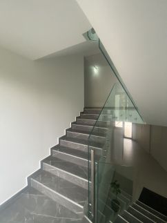 Lake View Penthouse8