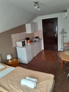Holiday Apartman32