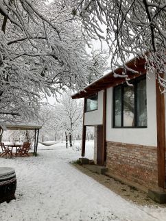A Pihenkedő Vendégház – Egeraracsa