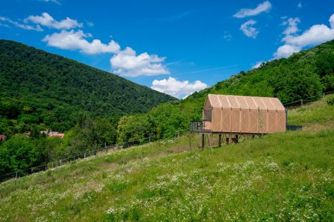 Stagland Cabins1