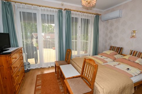 Jázmin Apartmanház8