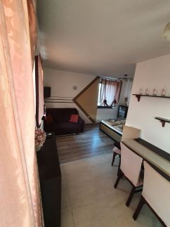 Krisi Apartman2