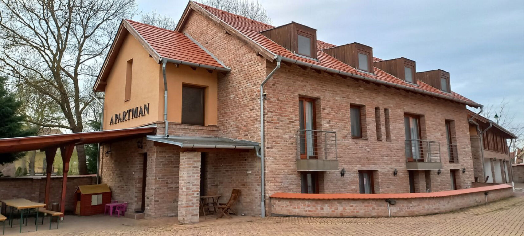 Kinga Apartman – Gyula fotó 1