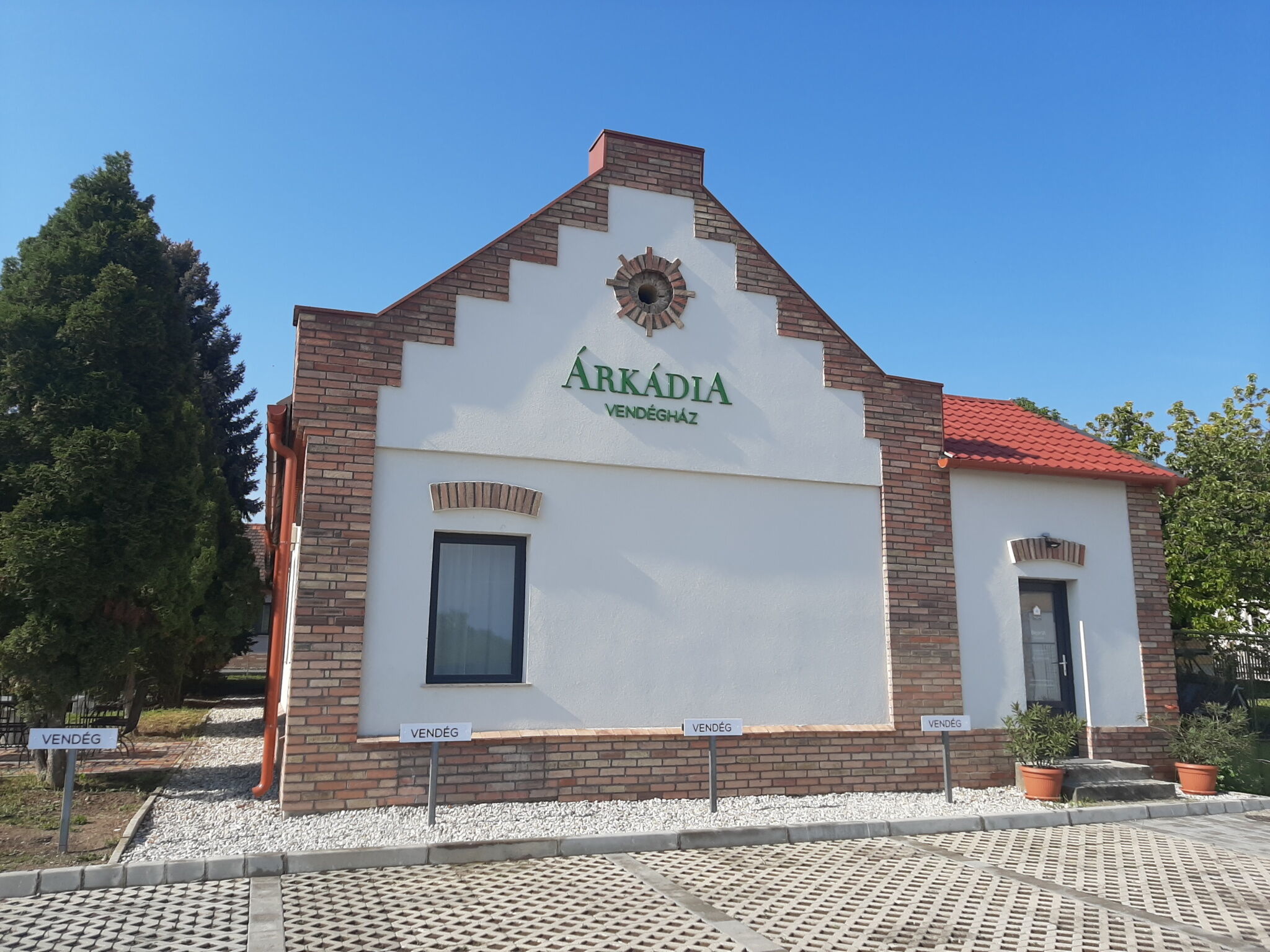 Árkádia Vendégház – Lábatlan fotó 2