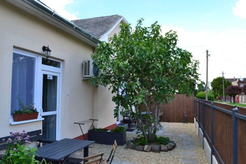Édes Otthon Apartmanház11