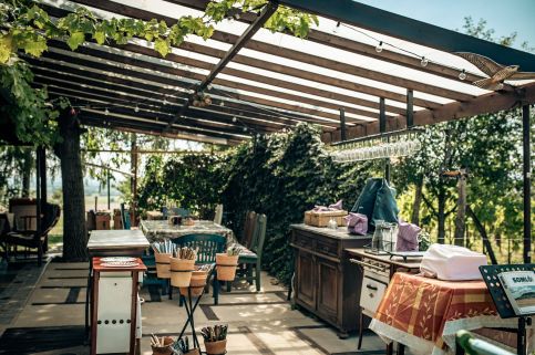 Varsádi Vendégház és Borbirtok21