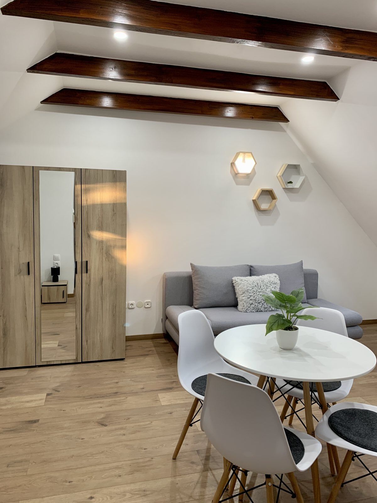 Barbakán Apartman – Gyula