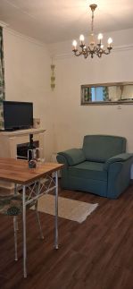 Üvegműves Apartman10