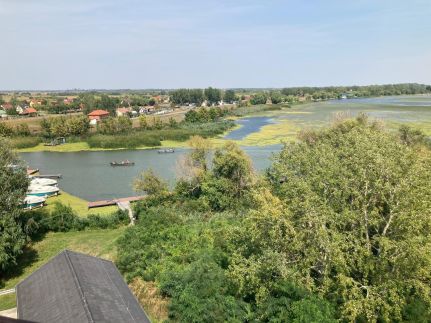 Tulipános Pihenőház***23