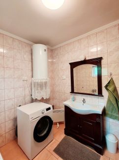 Juhar Apartmanház13