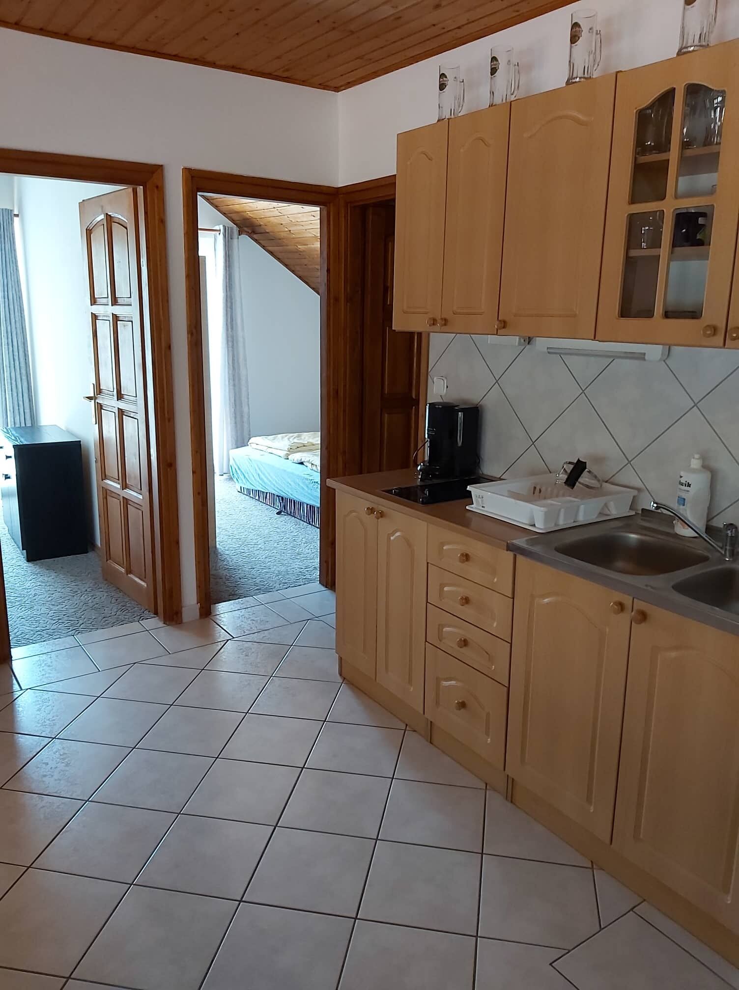 Hullám Apartman és Étterem – Gyenesdiás fotó 6