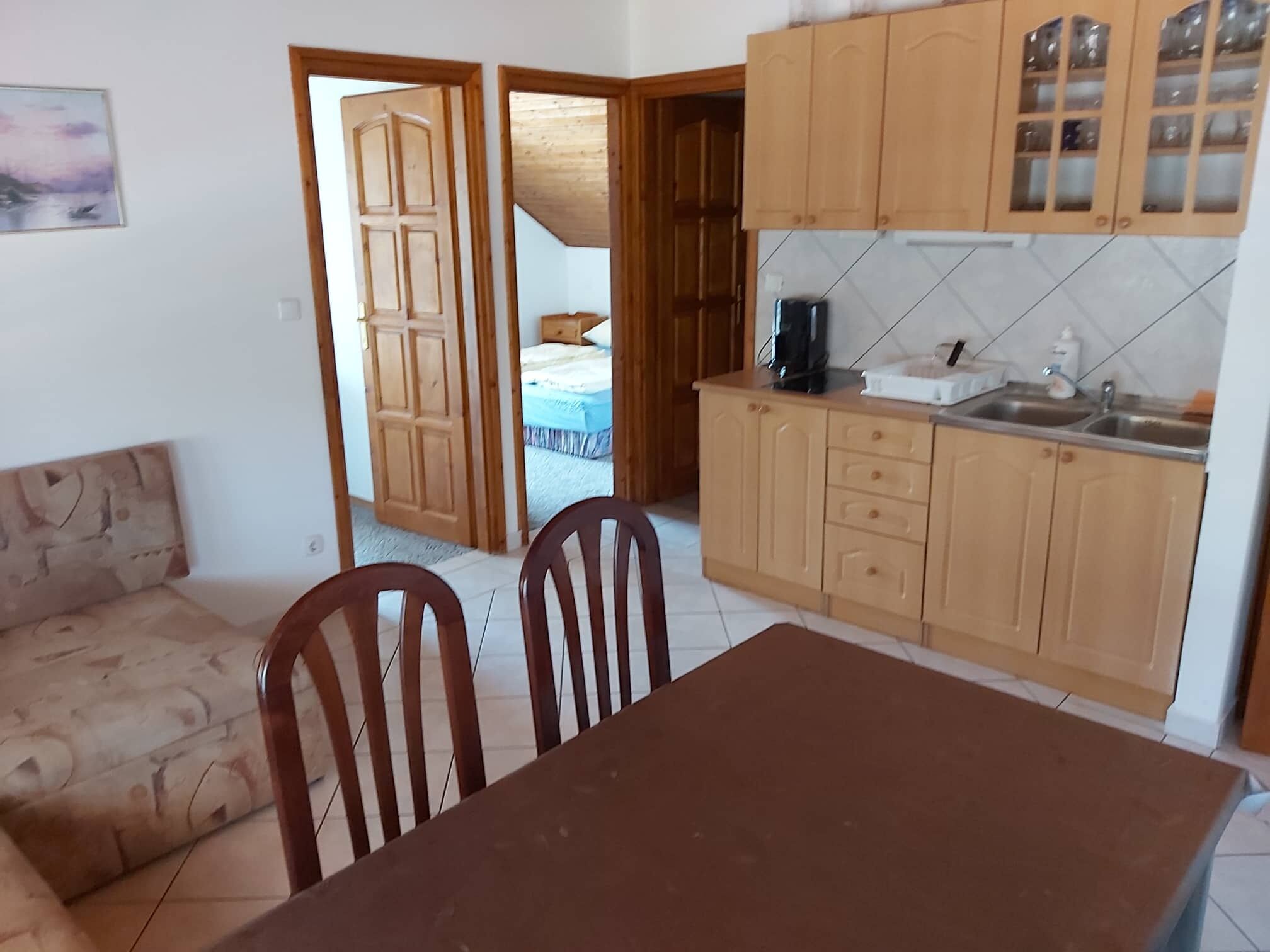 Hullám Apartman és Étterem – Gyenesdiás fotó 9