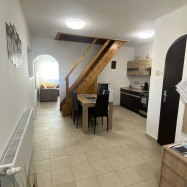 Panoráma Apartman – Kesztölc