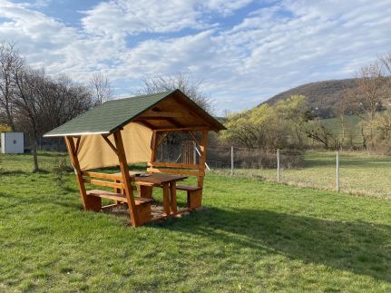 Csendes-völgy Faház44