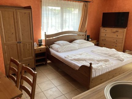 Marcsi Apartmanok8
