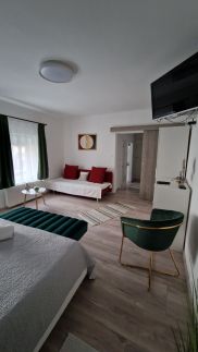 Anida Holiday Home Apartman5