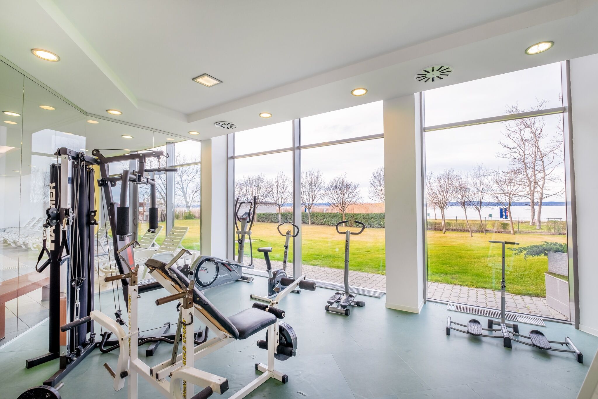 MF Club 218 Panorama Wellness Apartman Siófok – Siófok fotó 19