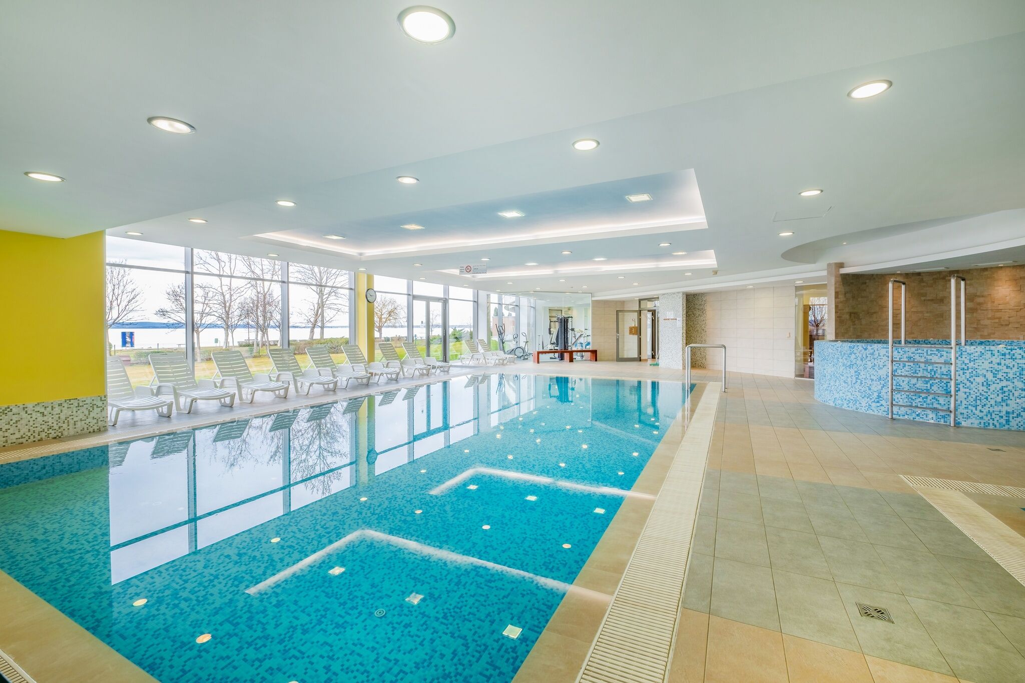 MF Club 218 Panorama Wellness Apartman Siófok – Siófok fotó 8