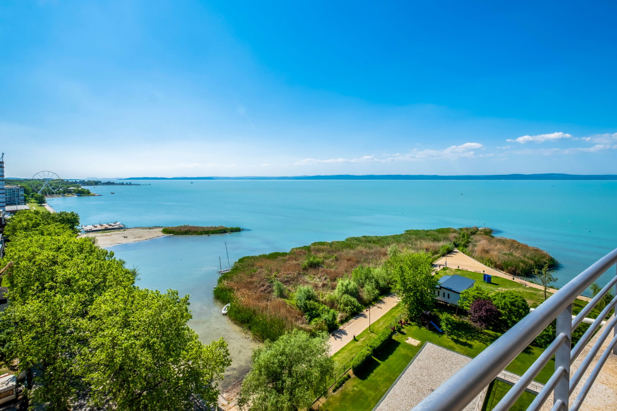 MF Club 218 Panorama Wellness Apartman Siófok – Siófok fotó 11