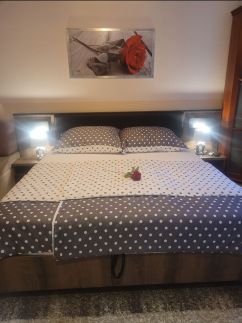 Melcsi Apartman Deluxe9